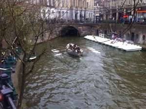 Utrecht voor Stadhuisbrug110415